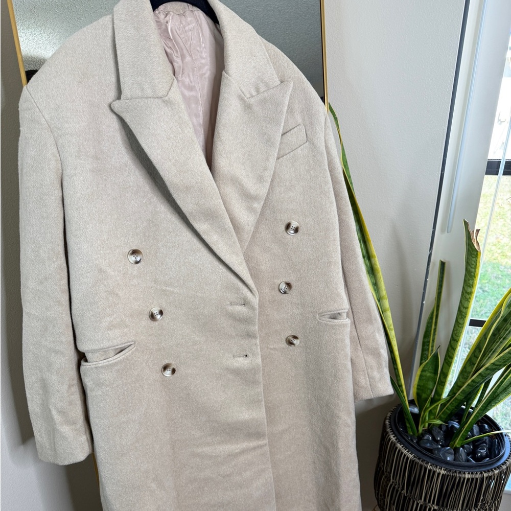 House of CB Carter oatmeal double breasted coat - Picture 8 of 9
